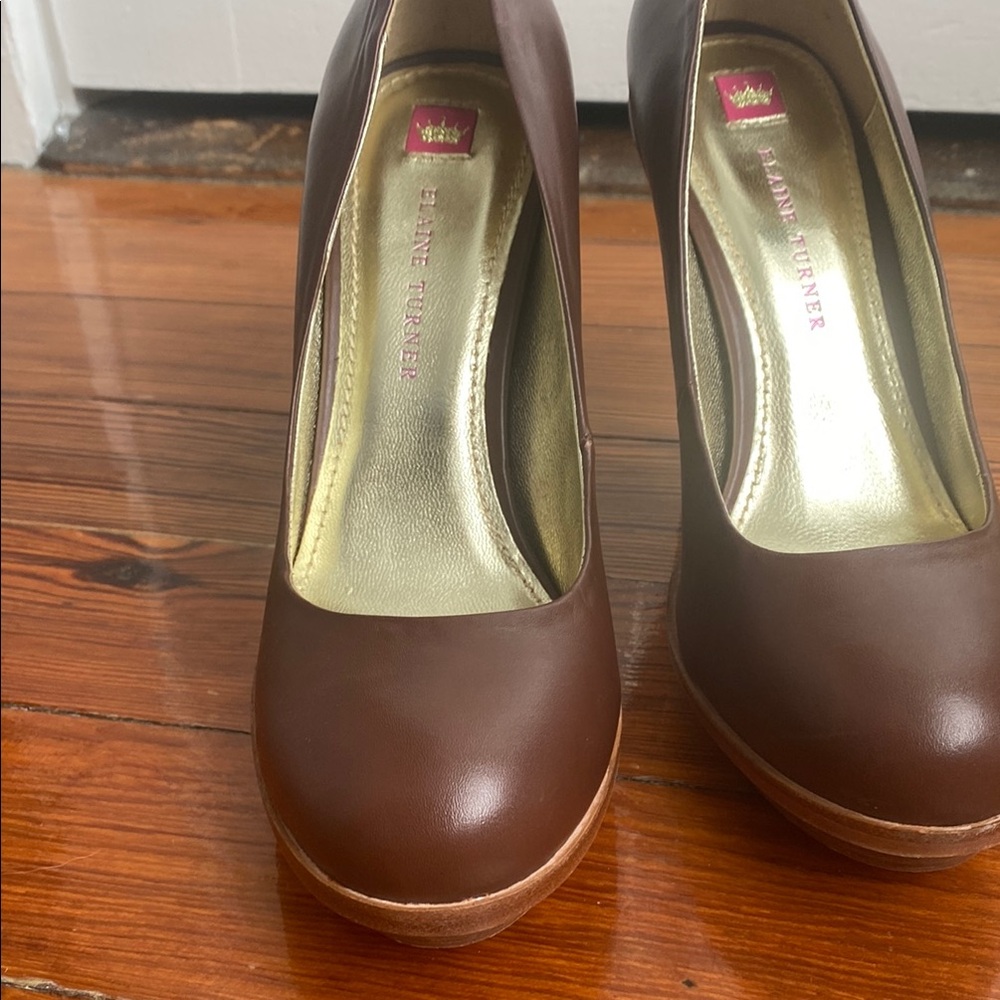 Elaine Turner Brown Leather Heels with Platform Sole